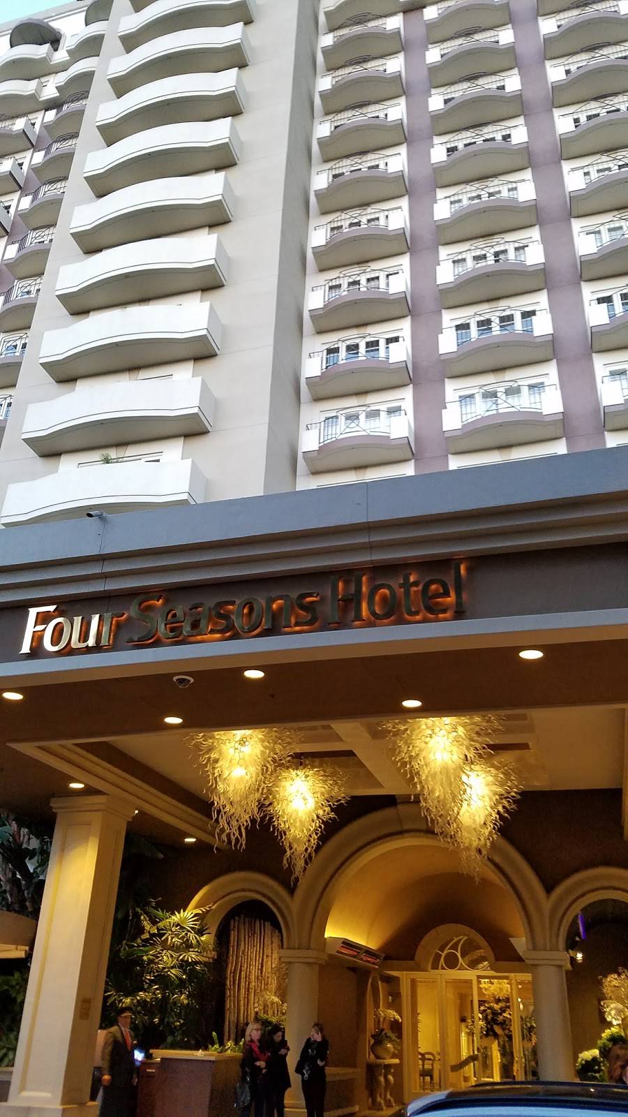 Vinoteca | restaurant | 300 Doheny Drive, Los Angeles, CA 90048, USA | 3102732222 OR +1 310-273-2222