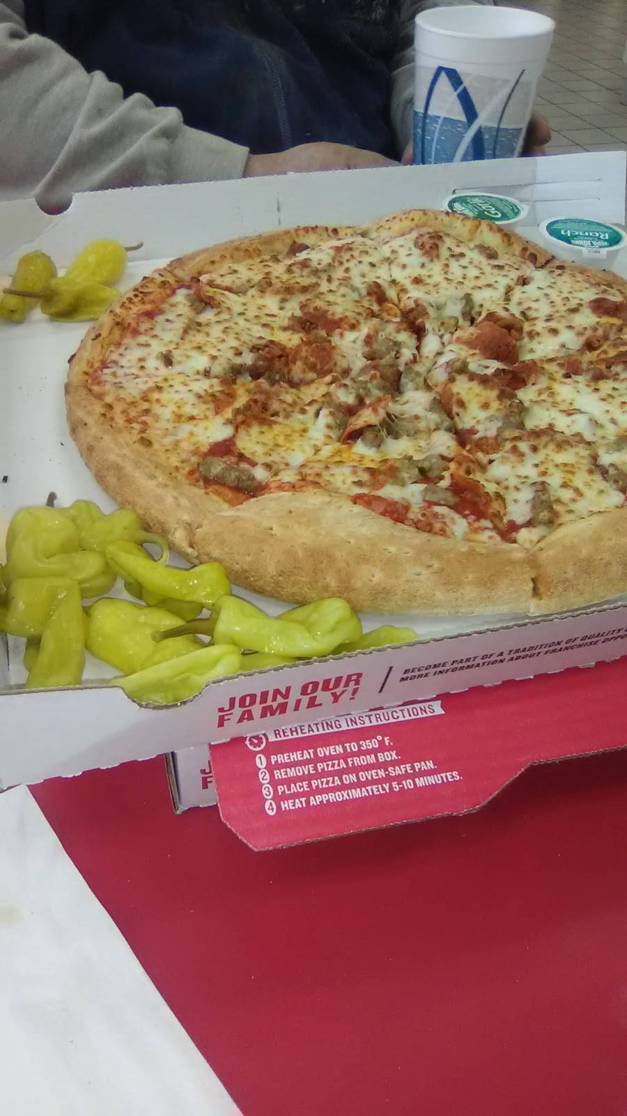 Papa Johns Pizza | restaurant | 2975 N Perryville Rd, Rockford, IL 61107, USA | 8156367272 OR +1 815-636-7272