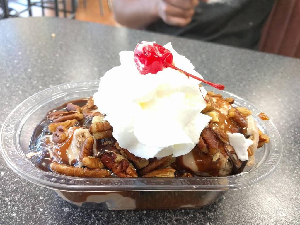 Braums Ice Cream & Burger Restaurant | restaurant | 1260 W Campbell Rd, Richardson, TX 75080, USA | 9722314791 OR +1 972-231-4791