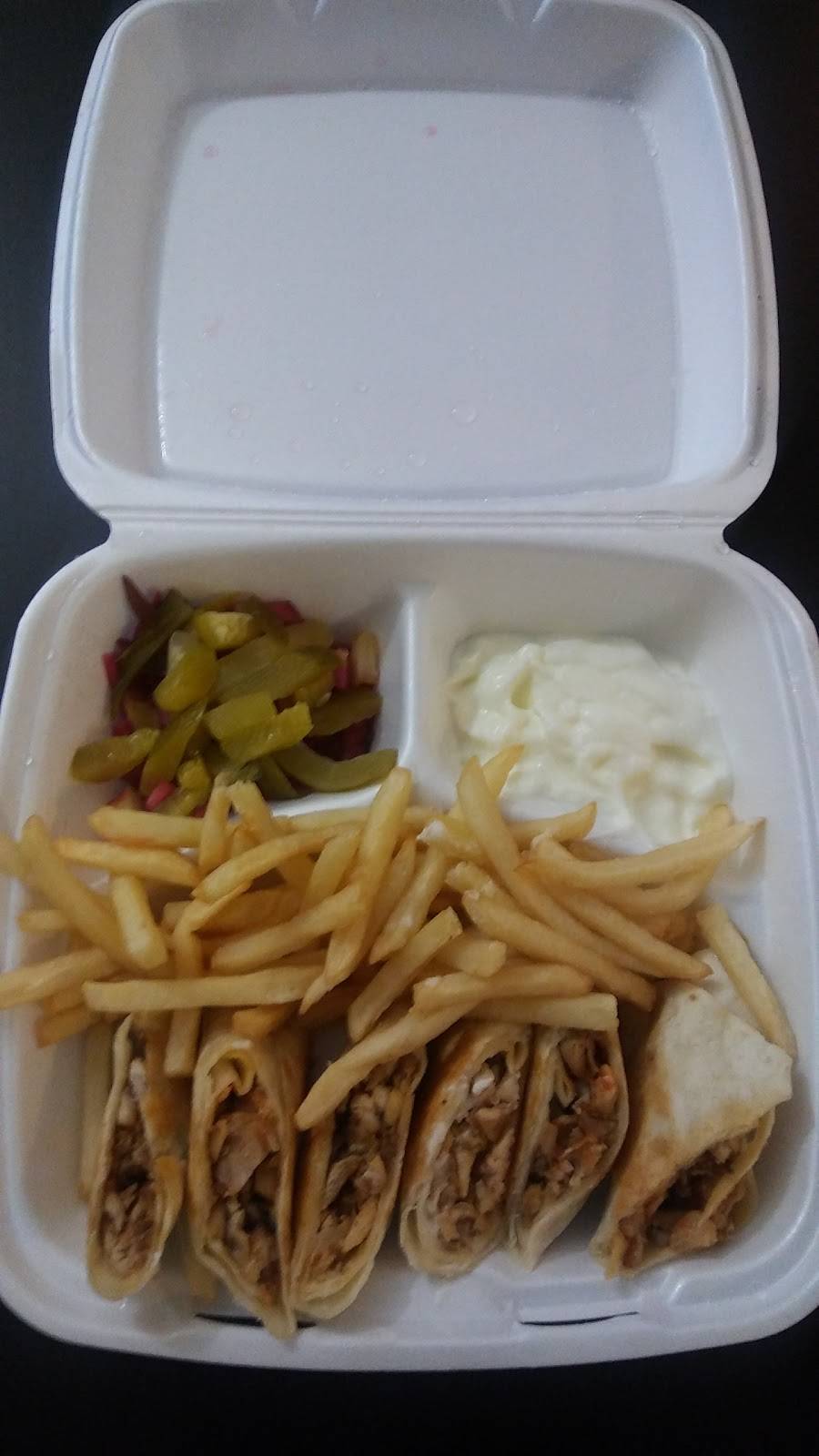 Mazzika Cafe & Restaurant | restaurant | 1077 N Service Rd, Mississauga, ON L4Y 1E1, Canada | 9056159595 OR +1 905-615-9595