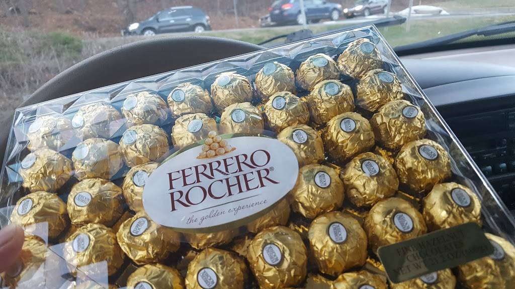 Royal Palace | restaurant | 77 Knollwood Rd, White Plains, NY 10607, USA | 9142891988 OR +1 914-289-1988