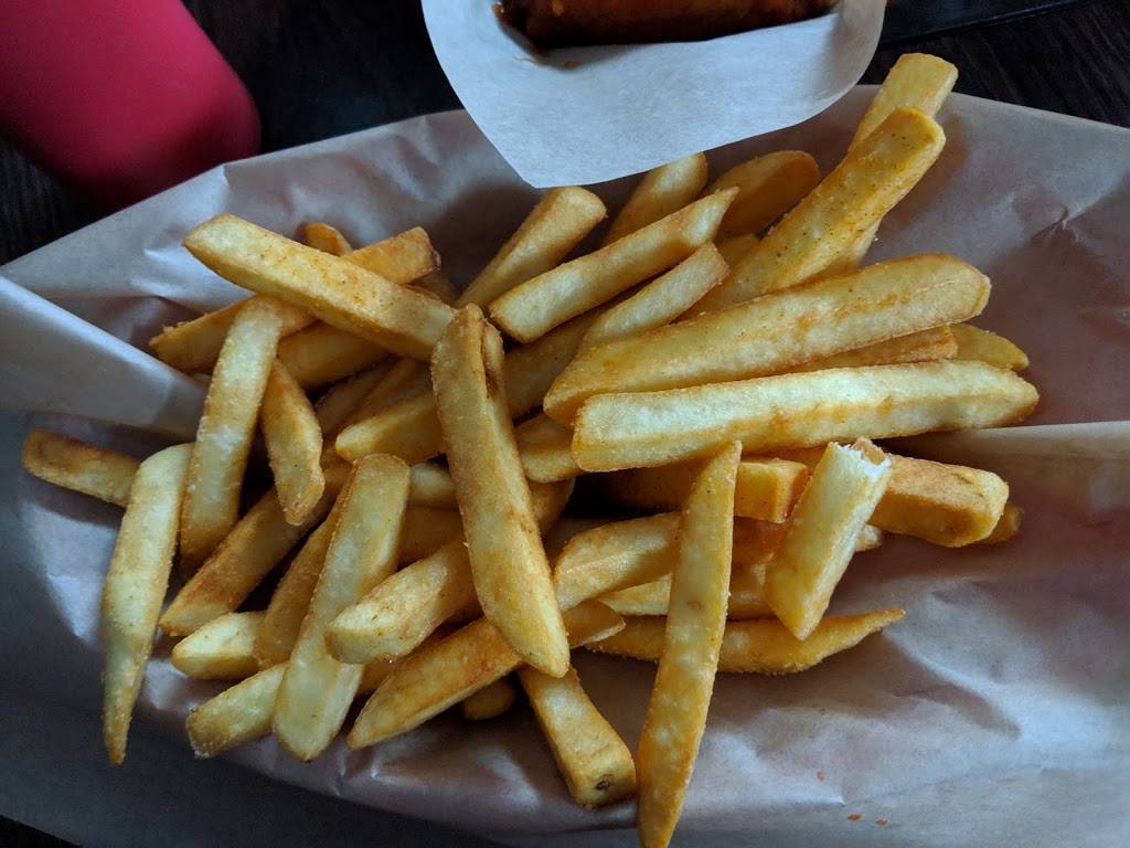 Olde Towne Tavern | restaurant | 2410 Littleton Main St, Littleton, CO 80120, USA | 3037944329 OR +1 303-794-4329