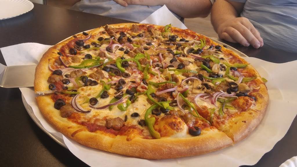Jersey Giant Pizza | restaurant | 13908 W Highway 71, Bee Cave, TX 78738, USA | 5122633535 OR +1 512-263-3535
