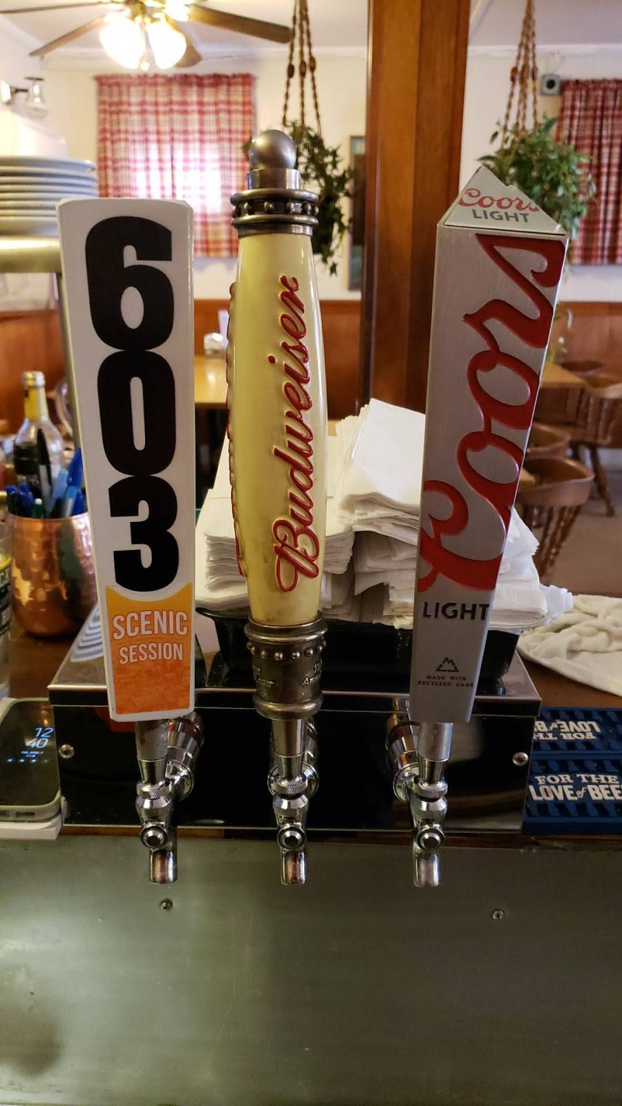 Gas Lighter Restaurant | restaurant | 204 N Main St, Concord, NH 03301, USA | 6032288854 OR +1 603-228-8854