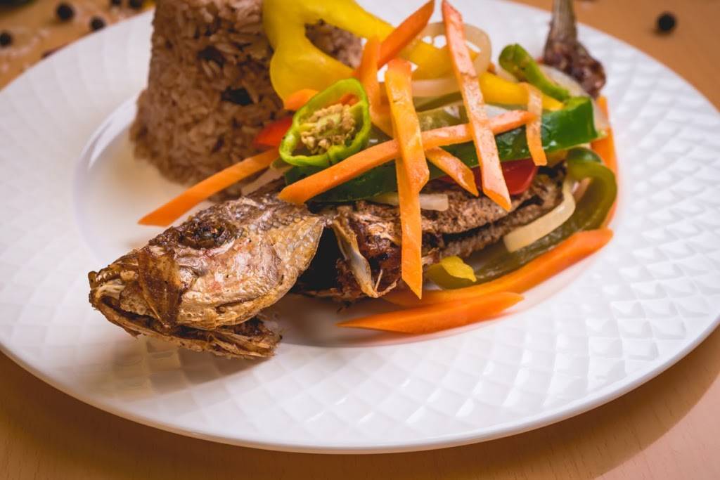 Golden Krust Caribbean Restaurant | restaurant | 958 S Military Trail, West Palm Beach, FL 33415, USA | 5613287347 OR +1 561-328-7347