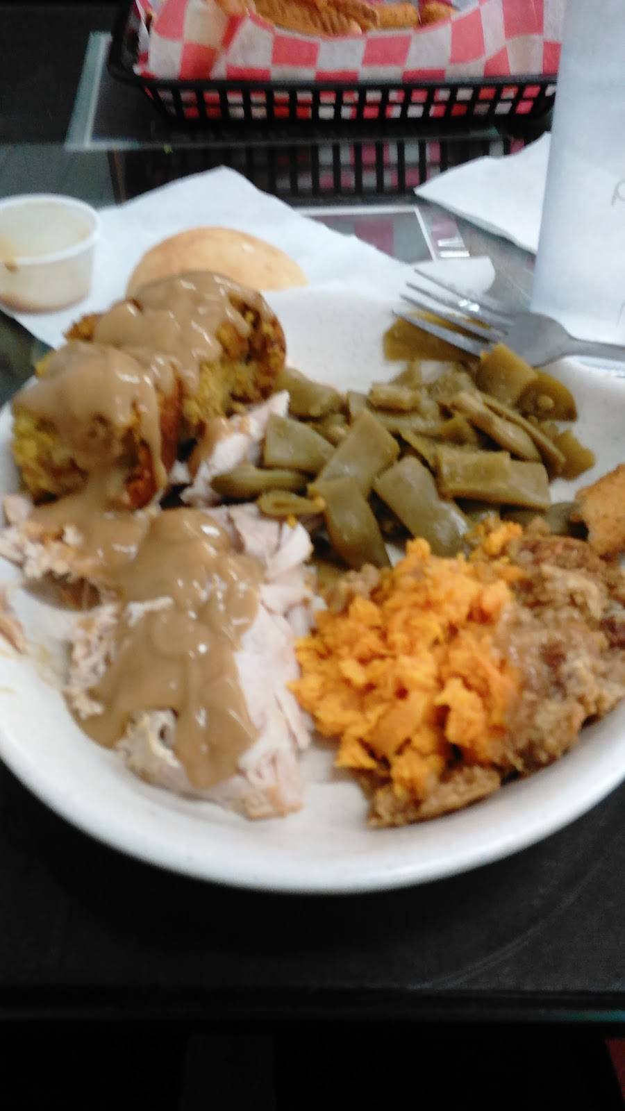 Black Bear Cafe | restaurant | 162 Pisgah Dr, Canton, NC 28716, USA | 8286481003 OR +1 828-648-1003