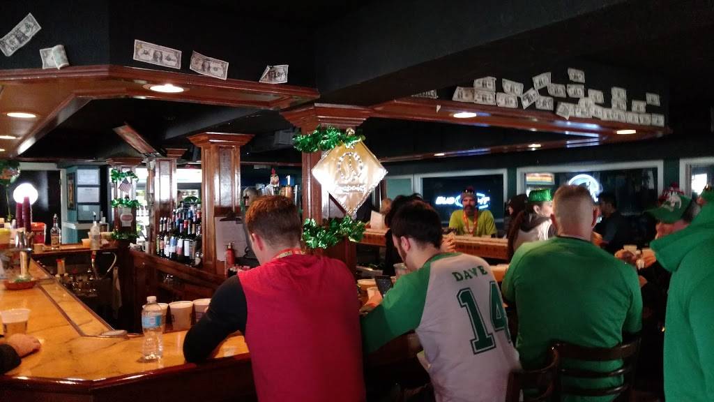 Smartys Restaurant & Pub | restaurant | 215 Main St, Niantic, CT 06357, USA | 8607398818 OR +1 860-739-8818