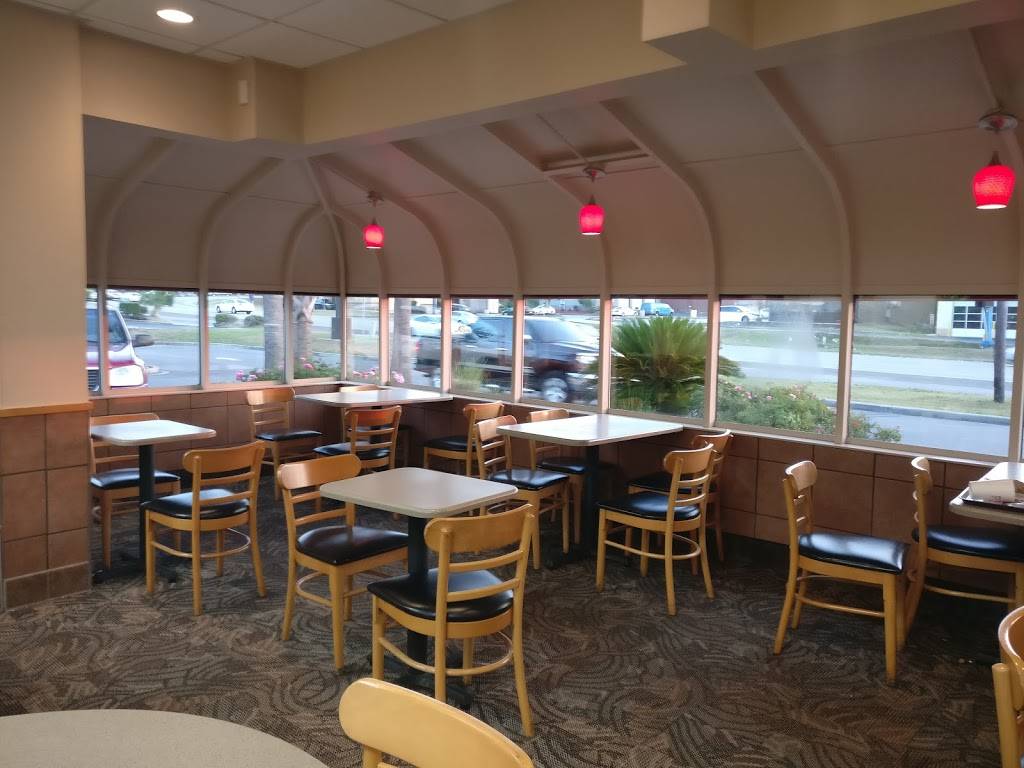 Wendys | restaurant | 7440 Northwoods Blvd, Charleston, SC 29406, USA | 8437970064 OR +1 843-797-0064