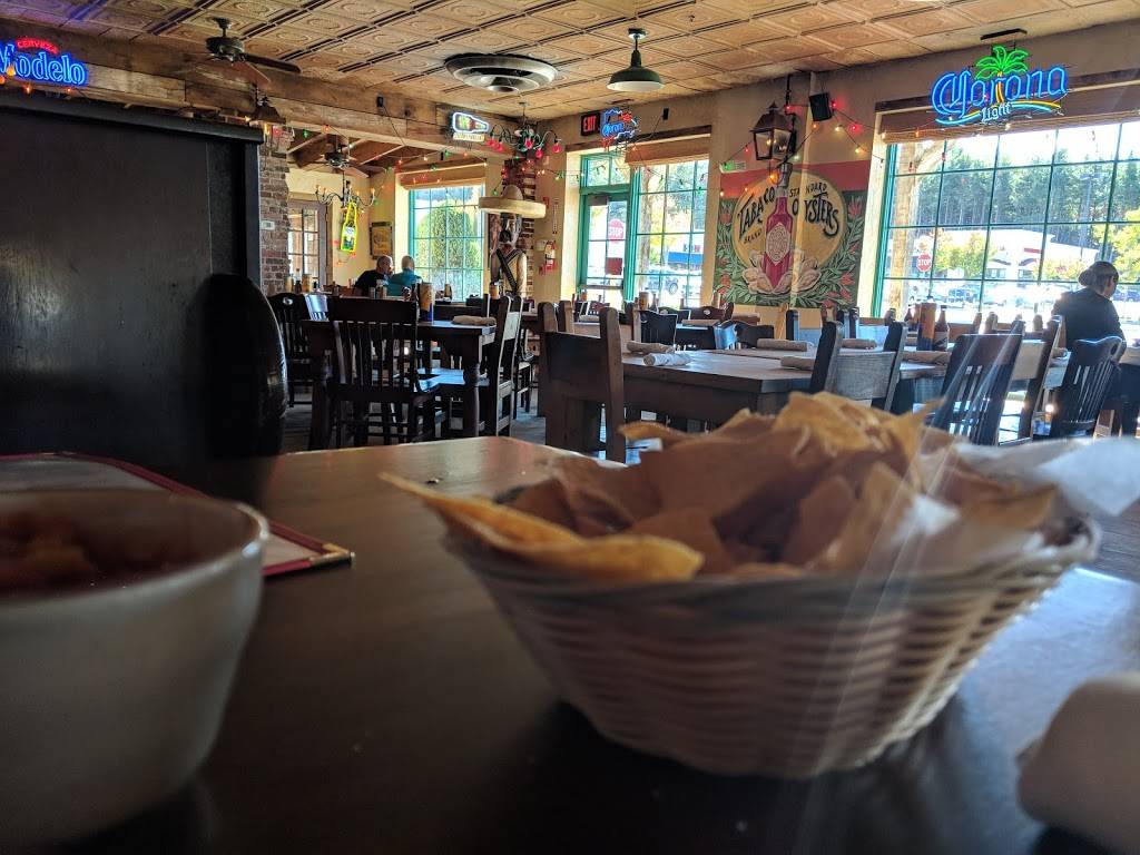 Shops at Saugus | shopping mall | 334 Broadway, US-1, Saugus, MA 01906, USA | 6107471200 OR +1 610-747-1200