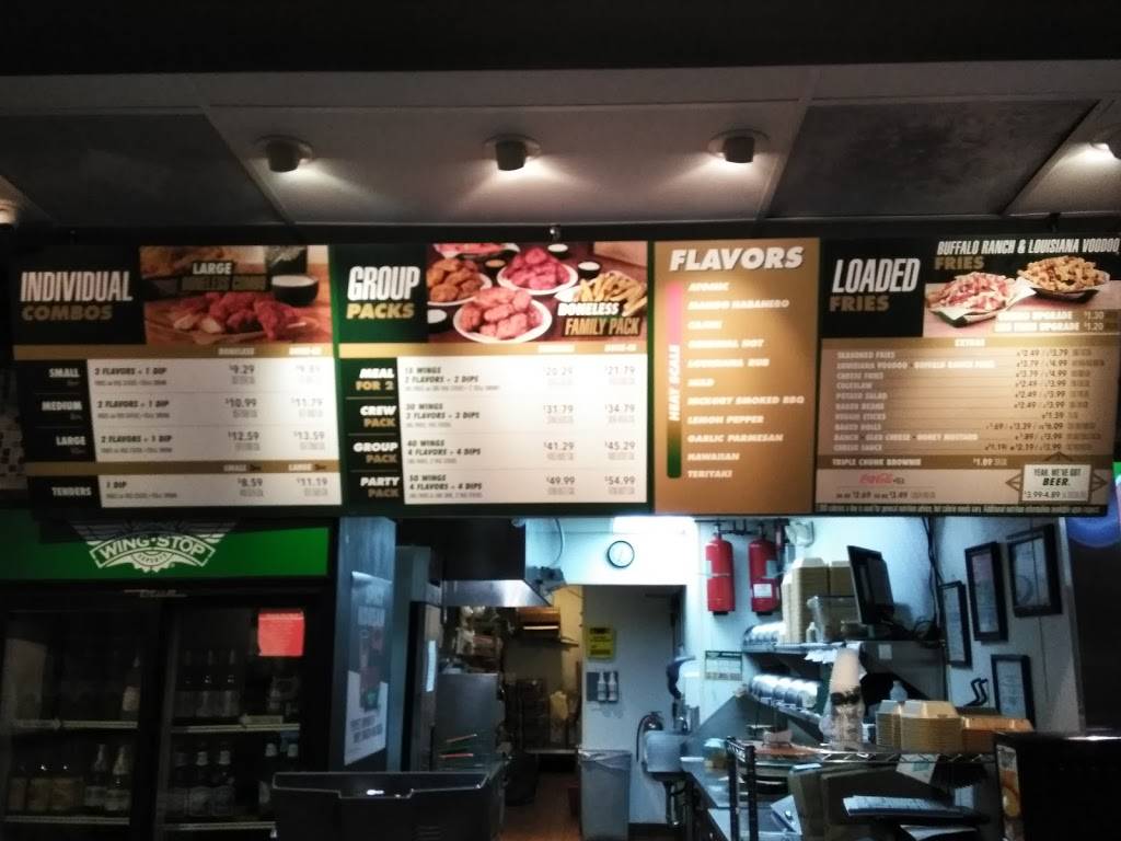 Wingstop | restaurant | 24180 Lyons Ave b, Santa Clarita, CA 91321, USA | 6612227900 OR +1 661-222-7900