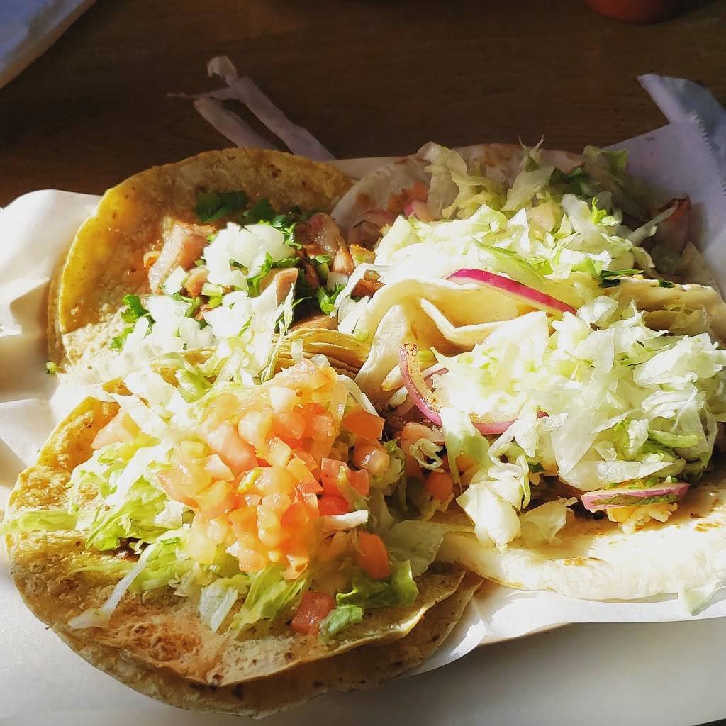 Arturos Tacos | restaurant | 2001 N Western Ave, Chicago, IL 60647, USA | 7737724944 OR +1 773-772-4944
