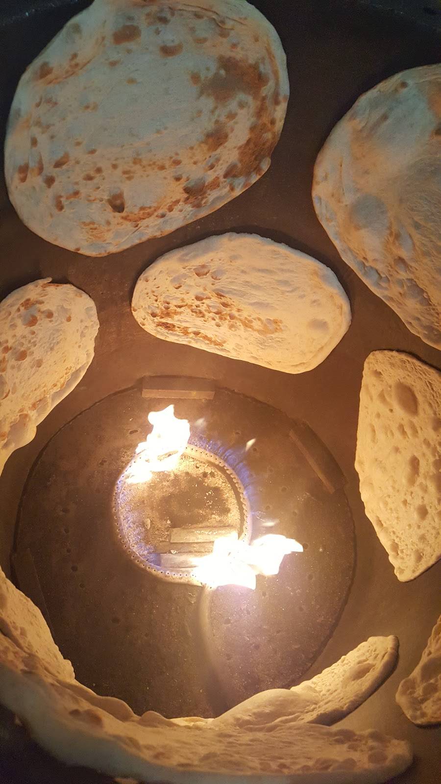 Shaikh Bakery افران الشيخ | bakery | 15831 W Warren Ave, Detroit, MI 48228, USA | 3139450025 OR +1 313-945-0025