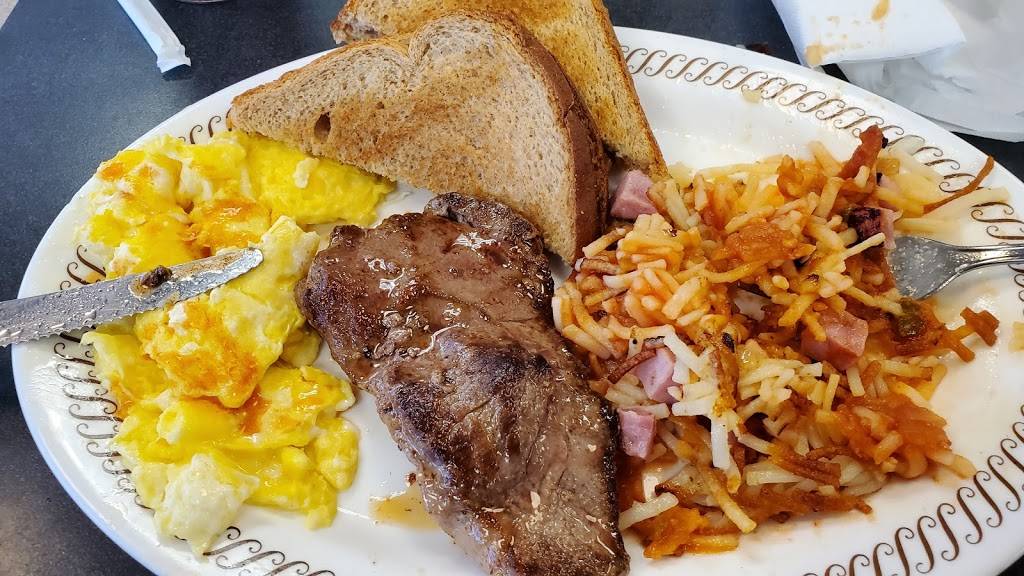 Waffle House | meal takeaway | 2305 Vintage Ct, Excelsior Springs, MO 64024, USA | 8166372281 OR +1 816-637-2281