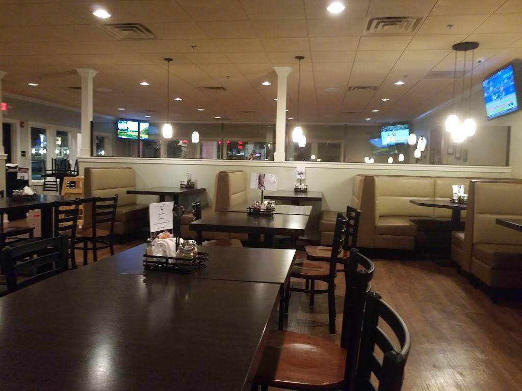 Santuccis Square Pizza | restaurant | 460 Street Rd, Warminster, PA 18974, USA | 2154419400 OR +1 215-441-9400