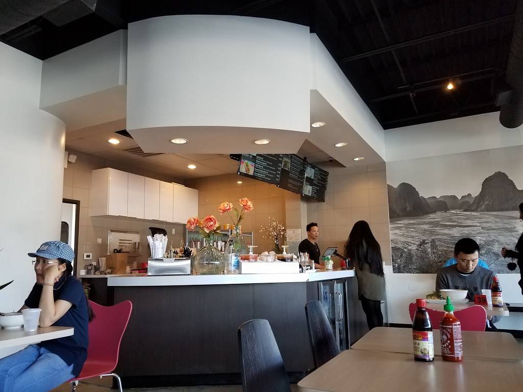 Pho is for Lovers | restaurant | 5521 Greenville Ave #105, Dallas, TX 75206, USA | 9727081028 OR +1 972-708-1028