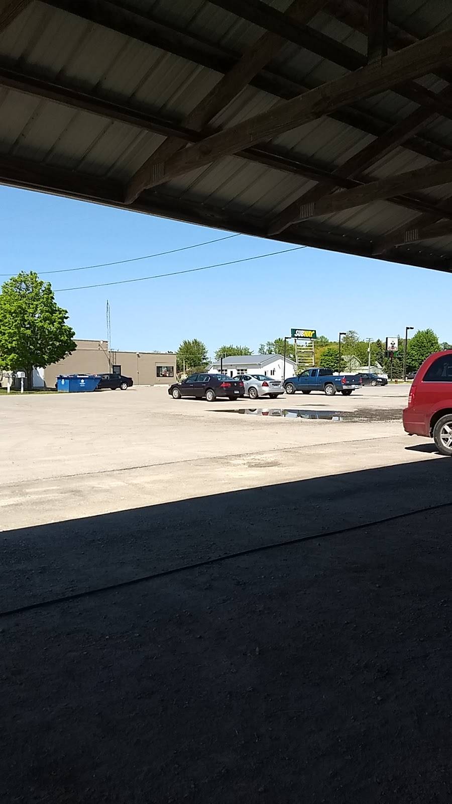 Subway | restaurant | 614 Unionville Rd, Sebewaing, MI 48759, USA | 9898839125 OR +1 989-883-9125