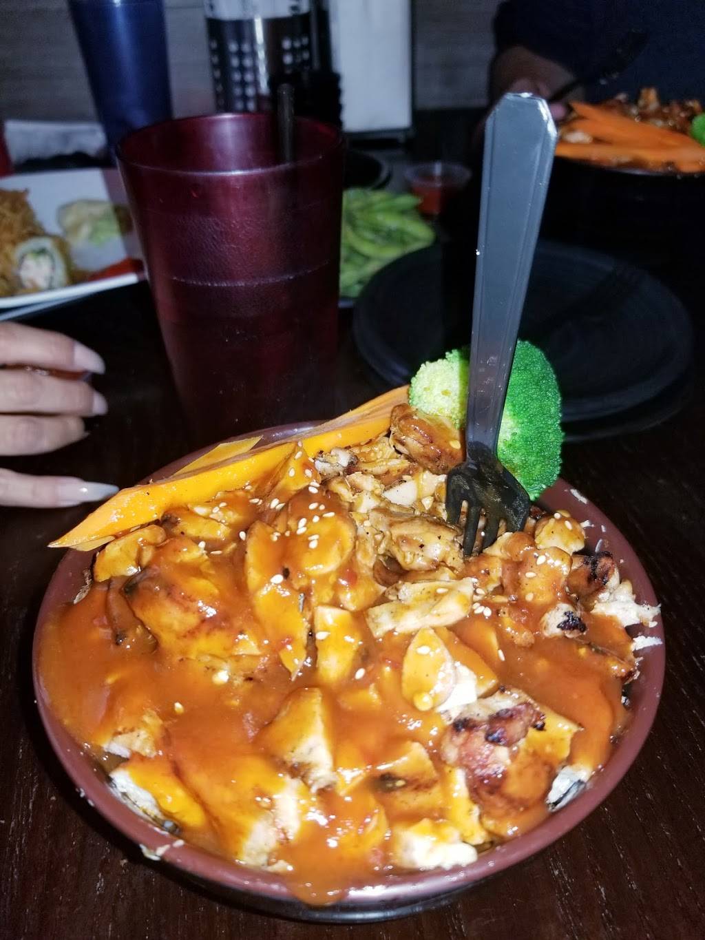 Hikari Sushi | restaurant | 1864 Montebello Town Center, Montebello, CA 90640, USA | 3237201955 OR +1 323-720-1955