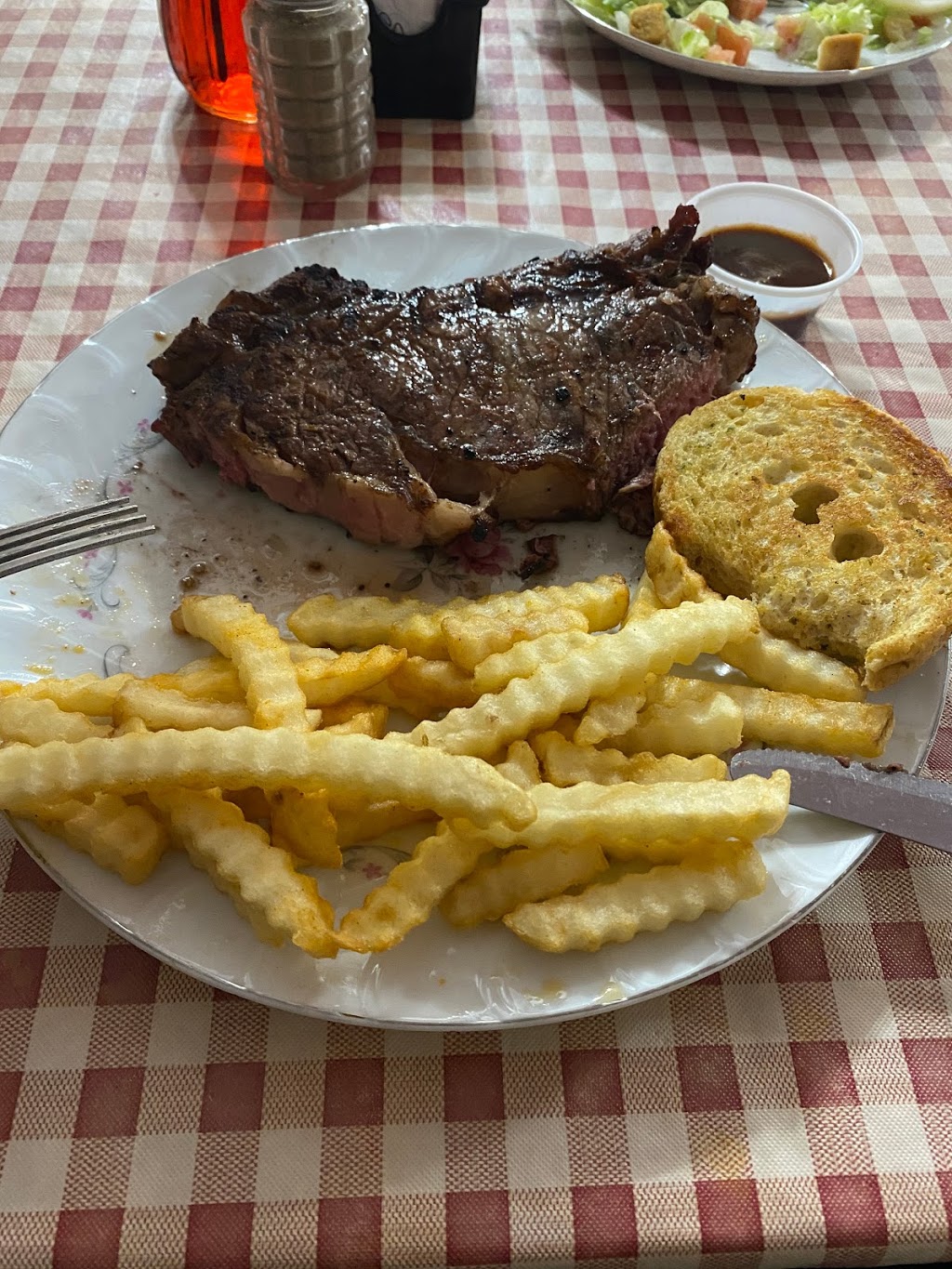 Chloe’s Cafe | restaurant | 1085 Co Rd 208, Eutaw, AL 35462, USA | 2053462111 OR +1 205-346-2111