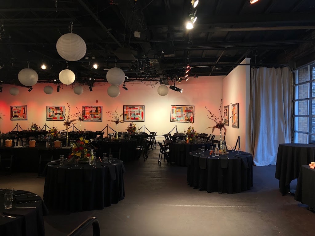 Mad Art Gallery | restaurant | 2727 S 12th St, St. Louis, MO 63118, USA | 3147718230 OR +1 314-771-8230