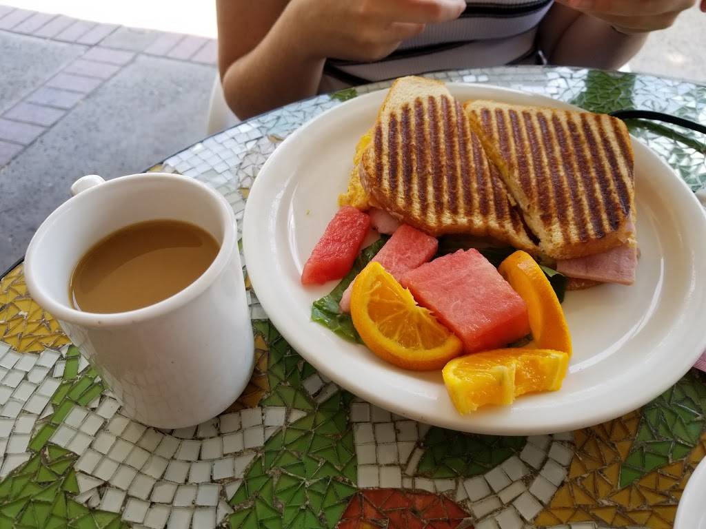 Blue Frog Bakery | bakery | 136 S Glassell St, Orange, CA 92866, USA | 7145383764 OR +1 714-538-3764