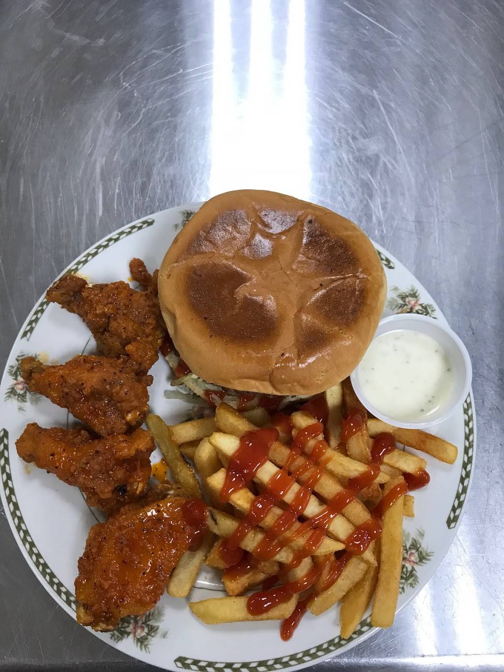 Torteria Génesis To Go | restaurant | 1346 N Masters Dr, Dallas, TX 75217, USA | 9728544725 OR +1 972-854-4725