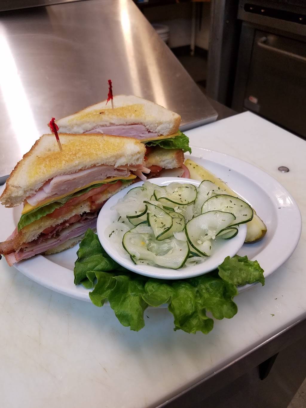 Mousetrap | restaurant | 5565 N Keystone Ave, Indianapolis, IN 46220, USA | 3172553189 OR +1 317-255-3189