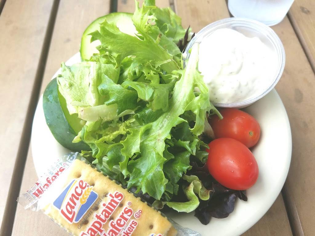 Gilligans Seafood Restaurant-Johns Island | restaurant | 160 Main Rd, Johns Island, SC 29455, USA | 8437662244 OR +1 843-766-2244