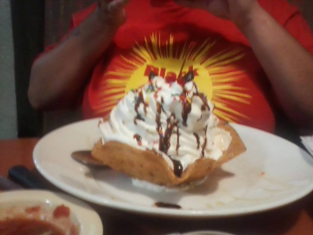 Playa Azul | restaurant | 701 E 30th Ave, Hutchinson, KS 67502, USA | 6206637004 OR +1 620-663-7004