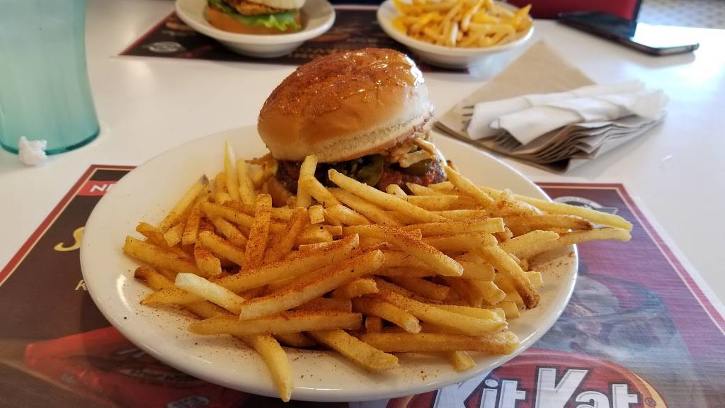 Steak n Shake | restaurant | 135 N Weber Rd, Bolingbrook, IL 60490, USA | 6307590908 OR +1 630-759-0908