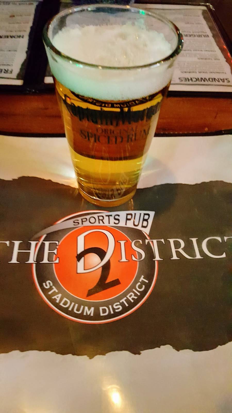 D2 Sports Pub Stadium District | restaurant | 788 Armed Forces Dr, Green Bay, WI 54304, USA | 9204993110 OR +1 920-499-3110