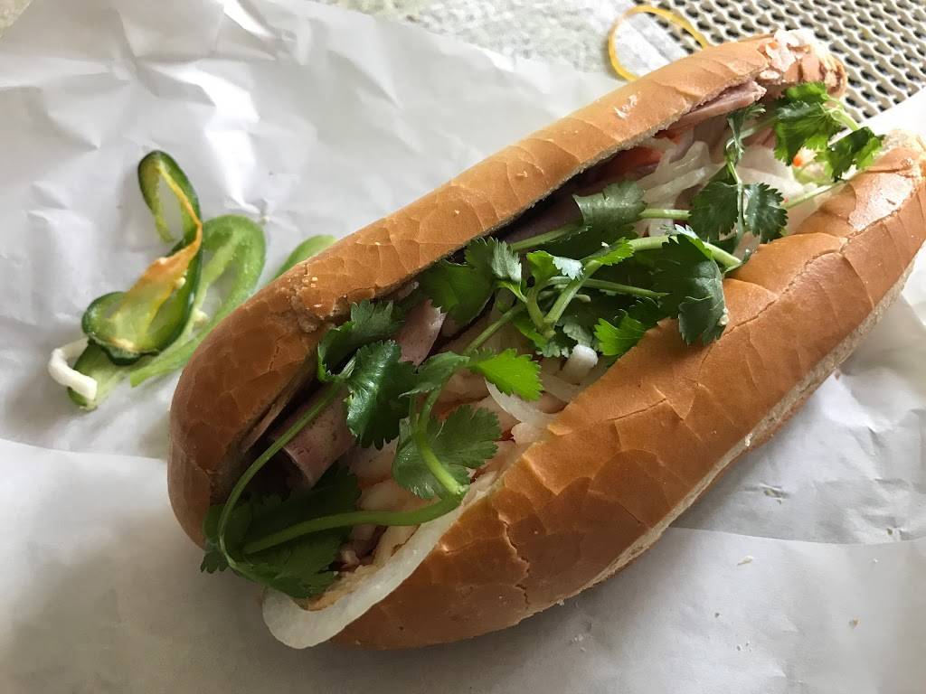Huong Lan Sandwiches | meal takeaway | 1311 E Hammer Ln, Stockton, CA 95210, USA | 2094731111 OR +1 209-473-1111