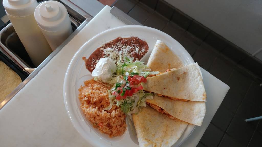 Brothers Taqueria | restaurant | 2398 County Rd E, New Brighton, MN 55112, USA | 6514140093 OR +1 651-414-0093