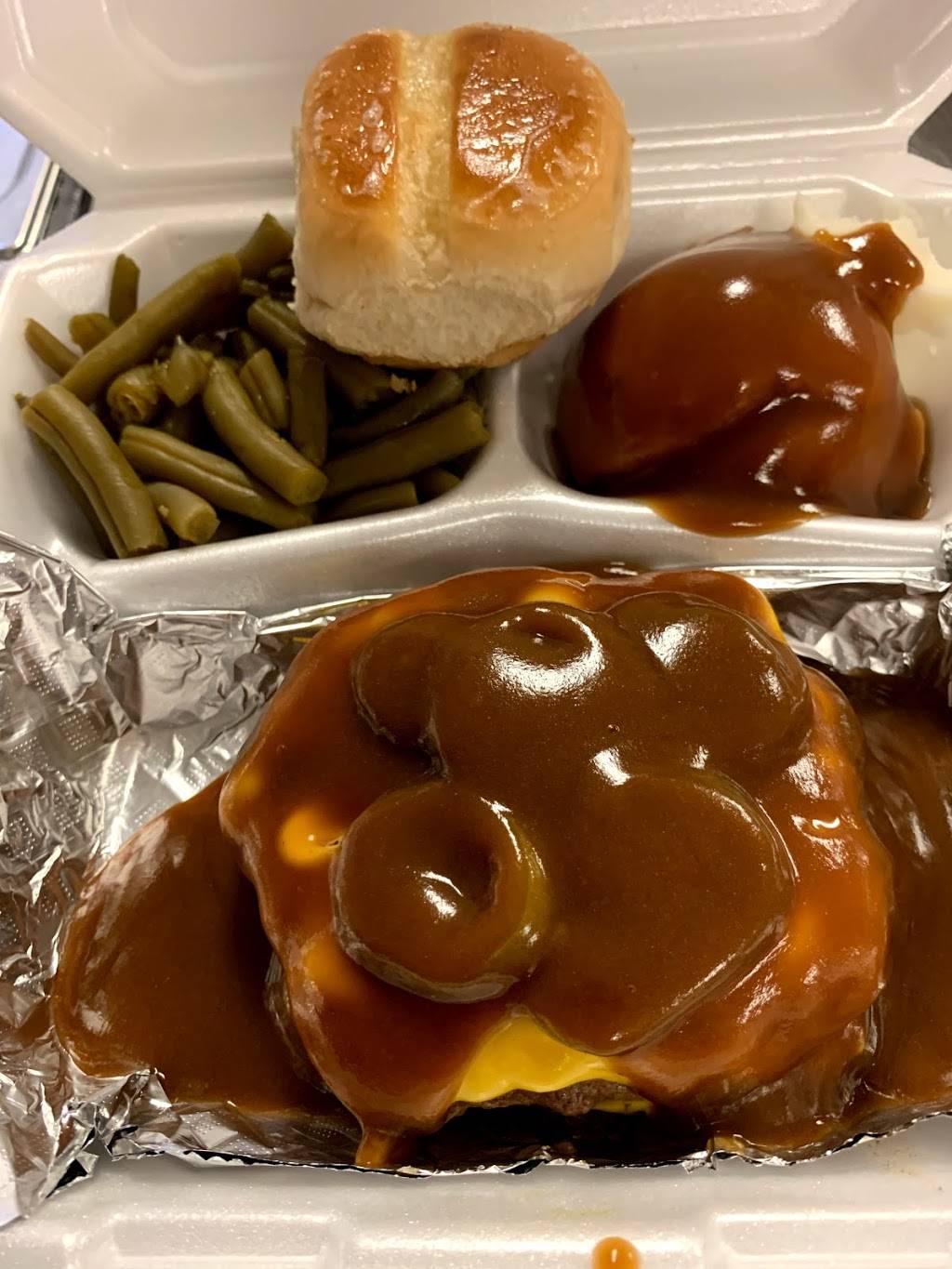 Christina’s Place | restaurant | 114 S Leona St, Orange Grove, TX 78372, USA | 3614904112 OR +1 361-490-4112