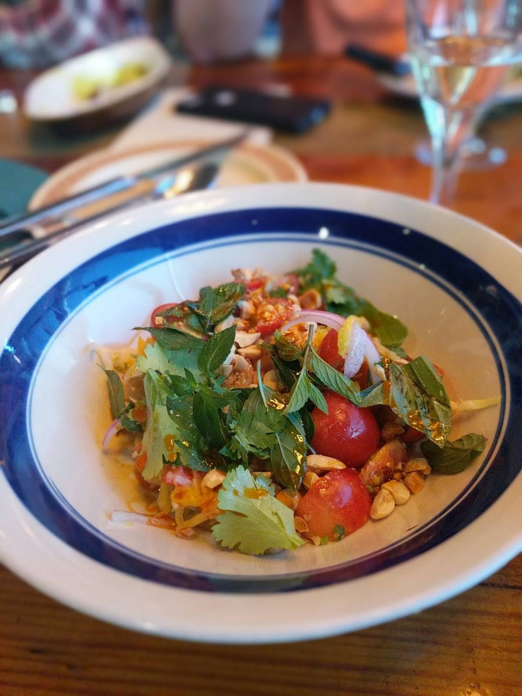 Odd Duck | restaurant | 1201 S Lamar Blvd, Austin, TX 78704, USA | 5124336521 OR +1 512-433-6521