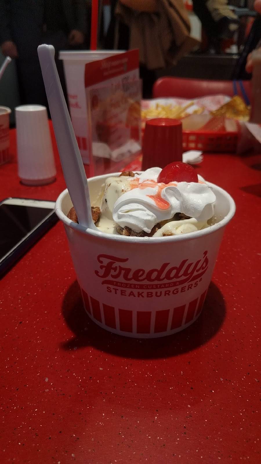 Braums Ice Cream & Burger Restaurant | restaurant | 7701 Rogers Ave, Fort Smith, AR 72903, USA | 4794520500 OR +1 479-452-0500