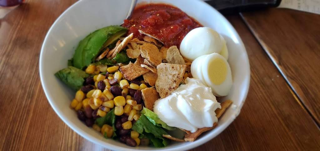 Chopped Leaf | restaurant | 840 Main Street East BD04, Milton, ON L9T 0J4, Canada | 9058751171 OR +1 905-875-1171