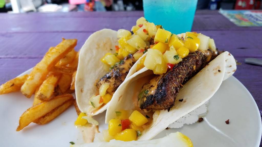 The Bridge Tender Inn & Dockside Bar | restaurant | 135 Bridge St, Bradenton Beach, FL 34217, USA | 9417784849 OR +1 941-778-4849