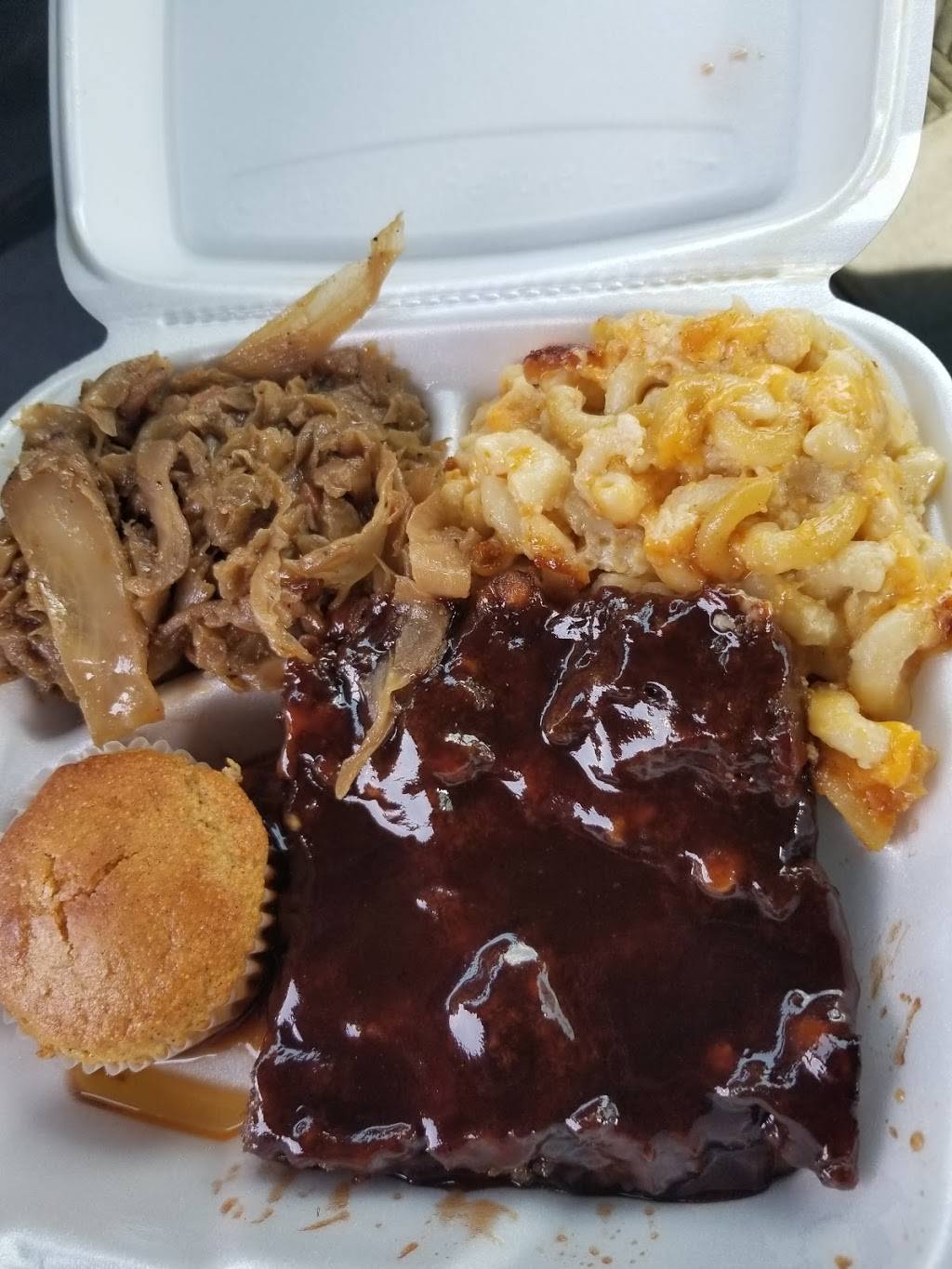 Aunt Marys Soulfood Kitchen | restaurant | 955 N Dupont Blvd, Milford, DE 19963, USA | 3024227685 OR +1 302-422-7685