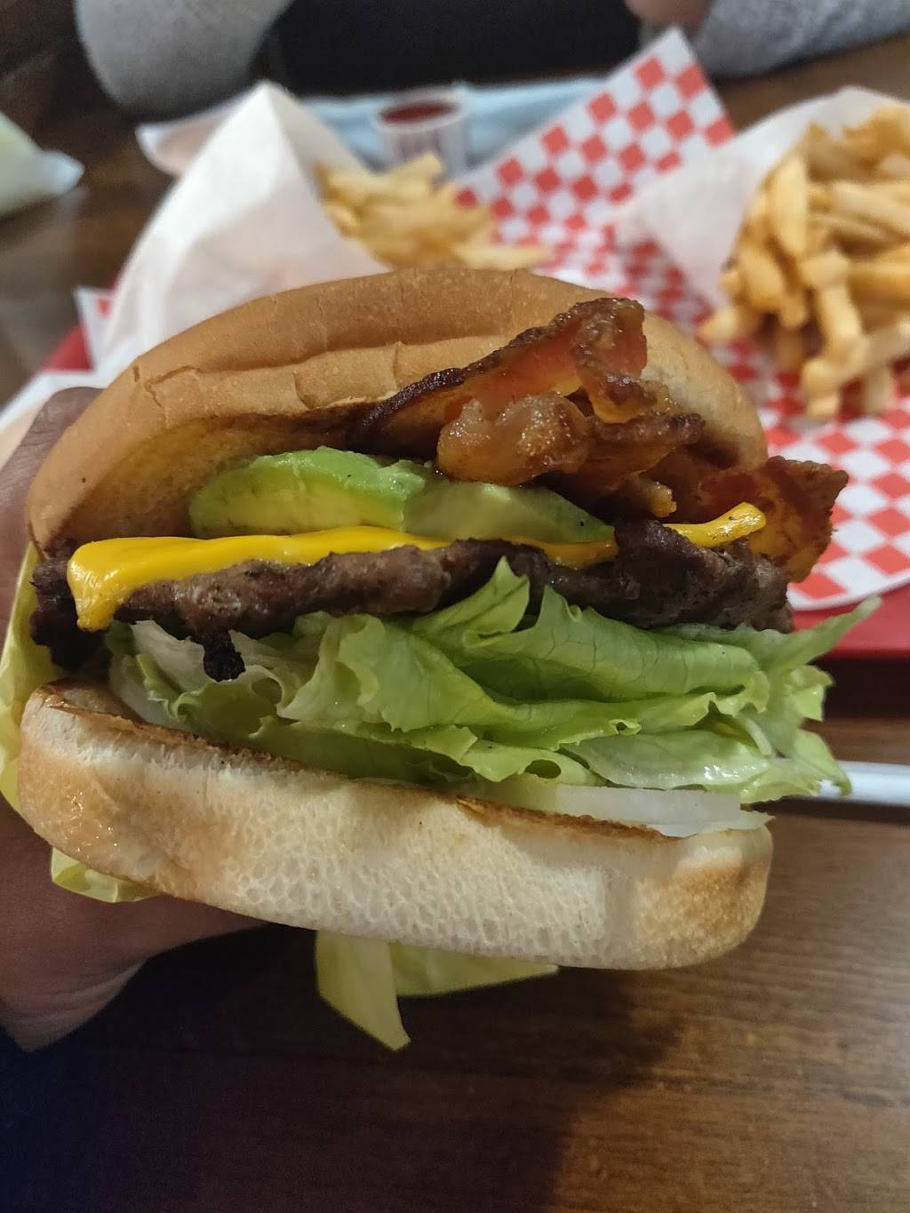 Jims Burgers | restaurant | 4660 Gage Ave, Bell, CA 90201, USA | 3237712727 OR +1 323-771-2727