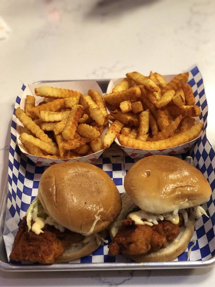 Jersey Mikes Subs | meal takeaway | 1831 S La Cienega Blvd Suite A, Los Angeles, CA 90035, USA | 3108761392 OR +1 310-876-1392