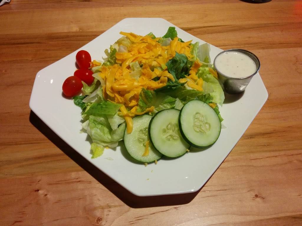 Papa Dels | restaurant | 1201 S Neil St, Champaign, IL 61820, USA | 2173597700 OR +1 217-359-7700