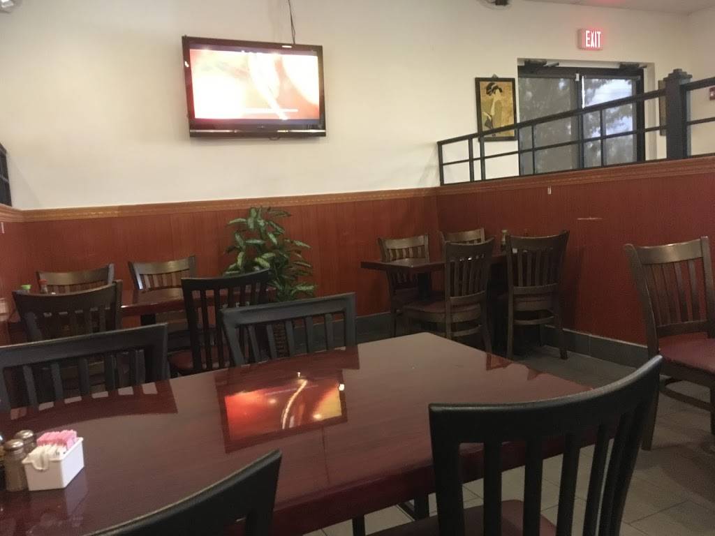 Saigon Fusion | restaurant | 16700 US-441, Mt Dora, FL 32757, USA | 3528004052 OR +1 352-800-4052