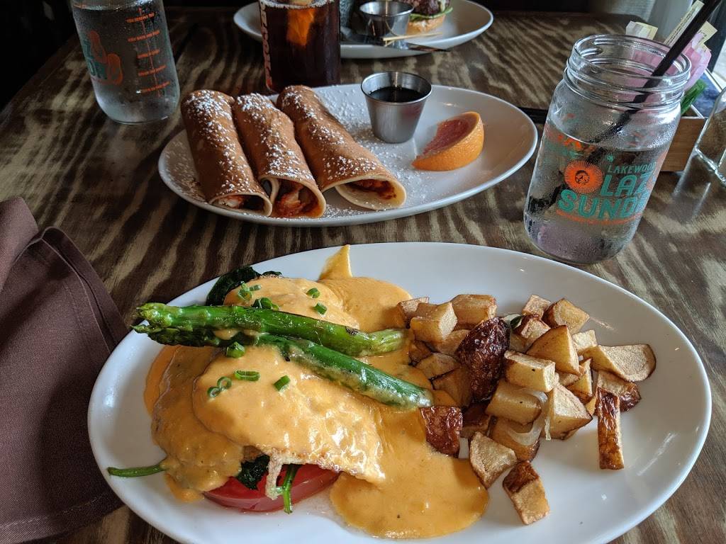 Victor Hugos Dining and Bar | restaurant | 1303, 1115 N Beckley Ave, Dallas, TX 75203, USA | 2142386797 OR +1 214-238-6797