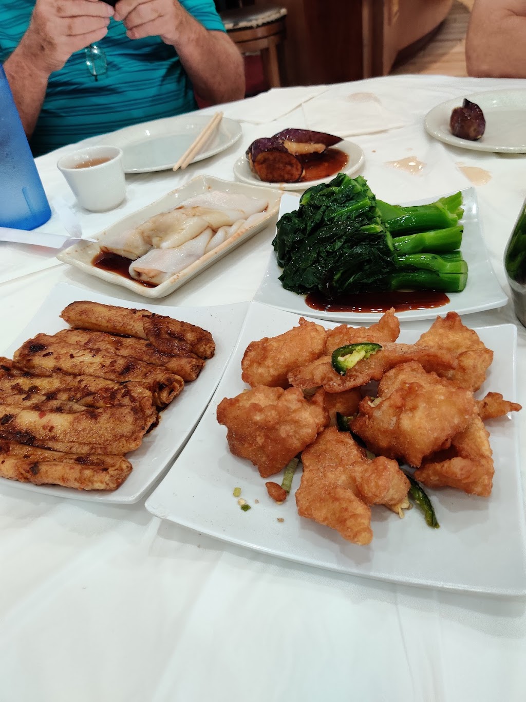 Golden Dim Sum 2 | restaurant | 9968 Bellaire Blvd, Houston, TX 77036, USA | 2814958818 OR +1 281-495-8818