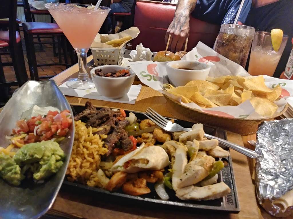 Chilis Grill & Bar | meal takeaway | 2001 Harbison Dr, Vacaville, CA 95687, USA | 7074498072 OR +1 707-449-8072