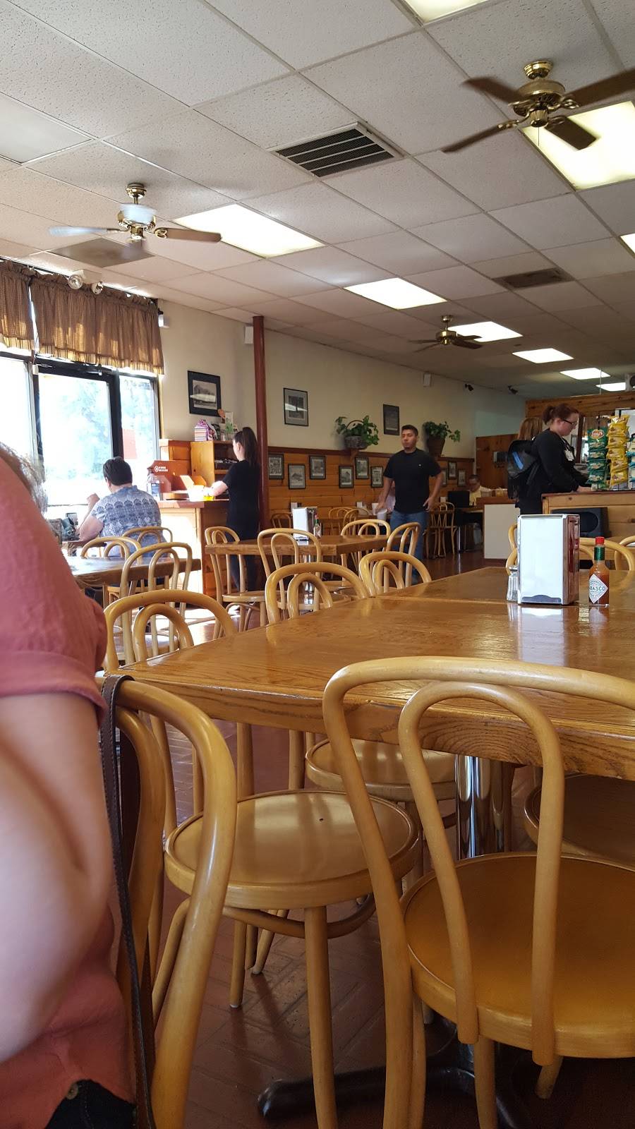 Sub Station Stockdale | meal takeaway | 5464 California Ave, Bakersfield, CA 93309, USA | 6613232400 OR +1 661-323-2400