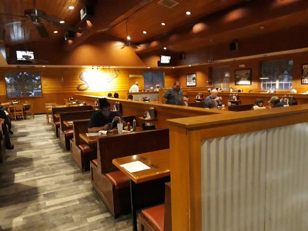 Sonnys BBQ | restaurant | 25 Cypress Edge Dr, Palm Coast, FL 32164, USA | 3864465700 OR +1 386-446-5700