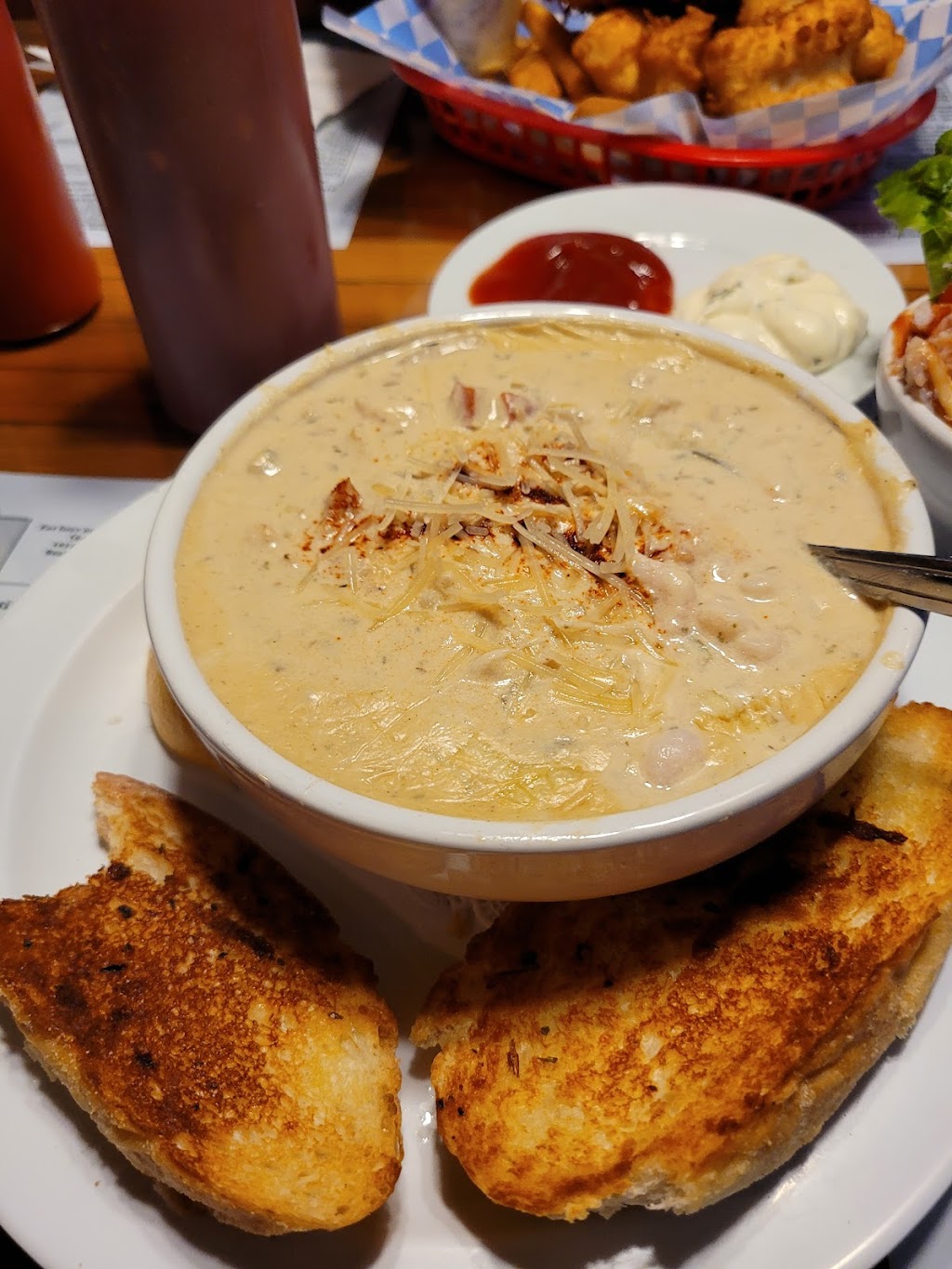 Luna Sea Fish House | restaurant | 10111 NW Pacific Coast Hwy, Seal Rock, OR 97376, USA | 5415635862 OR +1 541-563-5862