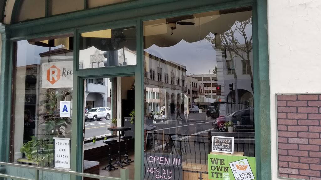 Recess | restaurant | 3587 University Ave, Riverside, CA 92501, USA | 9515998831 OR +1 951-599-8831
