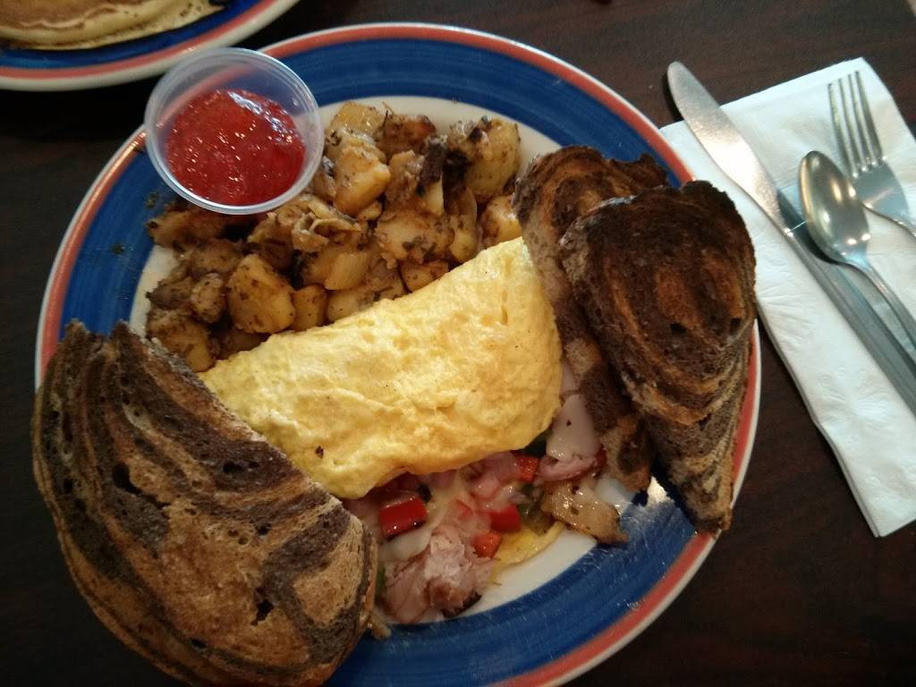 Dixie Picnic | restaurant | 215 Lancaster Ave, Malvern, PA 19355, USA | 4843208024 OR +1 484-320-8024